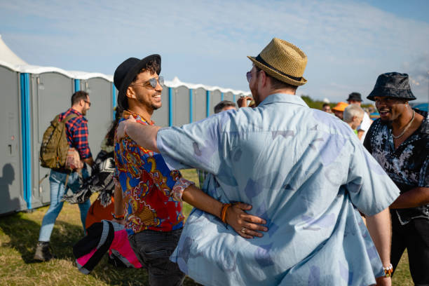 Affordable portable toilet rental in River Rouge, MI
