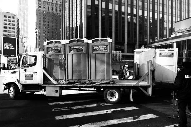 Best Luxury portable toilet rental  in River Rouge, MI